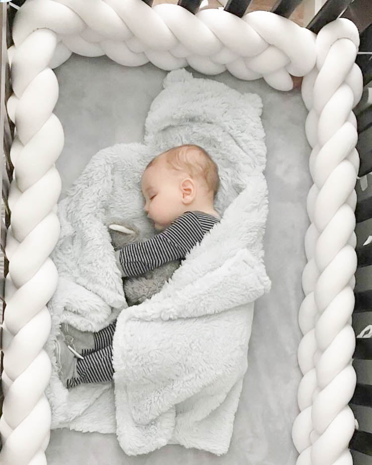 4Strand Braided Crib / Bed Bumper JuJu & Jake