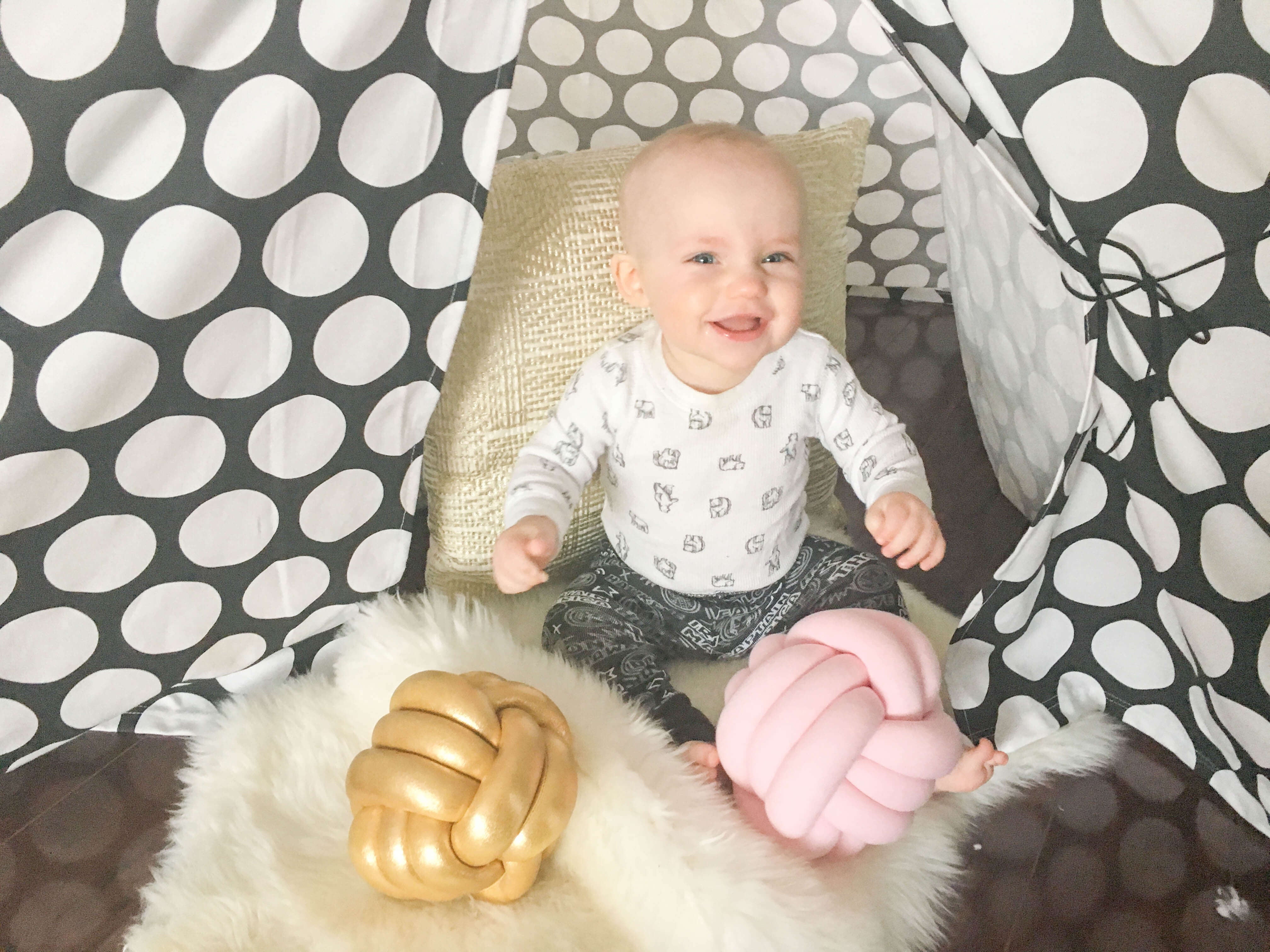 Baby soft shop knot pillow